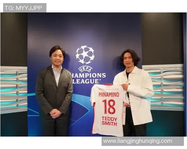 南野拓实专属足球鞋发布 兼具性能与设计引领潮流